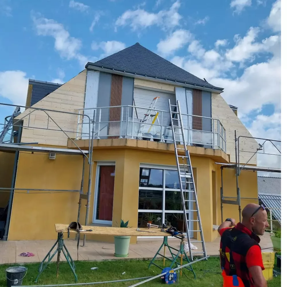 64 bardage bois et alu en cours